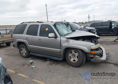 2002 Chevrolet Tahoe Lt z USA, uszkodzony, nr VIN 1GNEC13Z72J343096